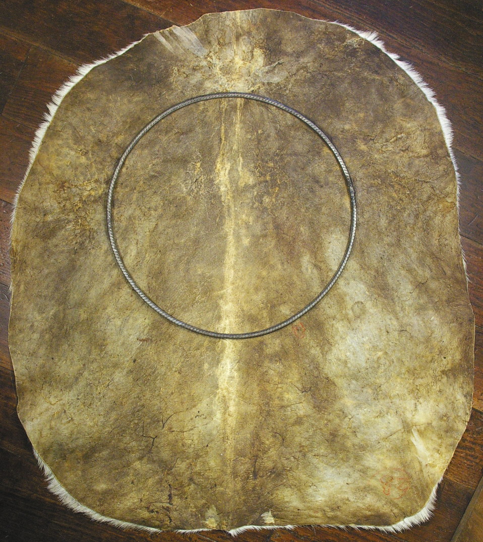 ジャンベ/ドラム用皮 西アフリカ産 ヤギ毛皮 Djembe/Drum Skin