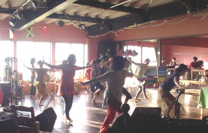 アフリカン ダンス ワークショップ