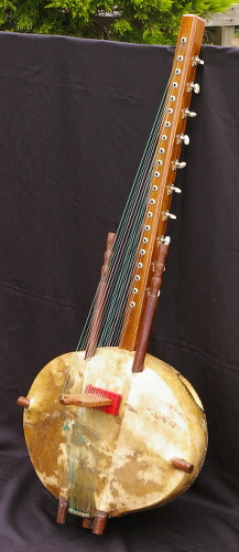 セネガル製コラ Senegal kora